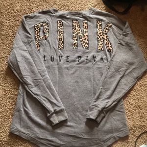 VS PINK Cheetah/Leopard Crew